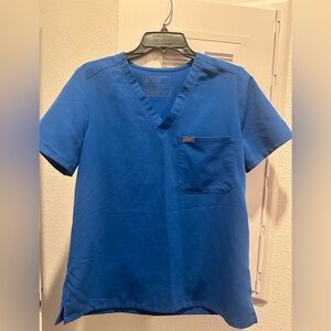 Figs one pocket scrub top